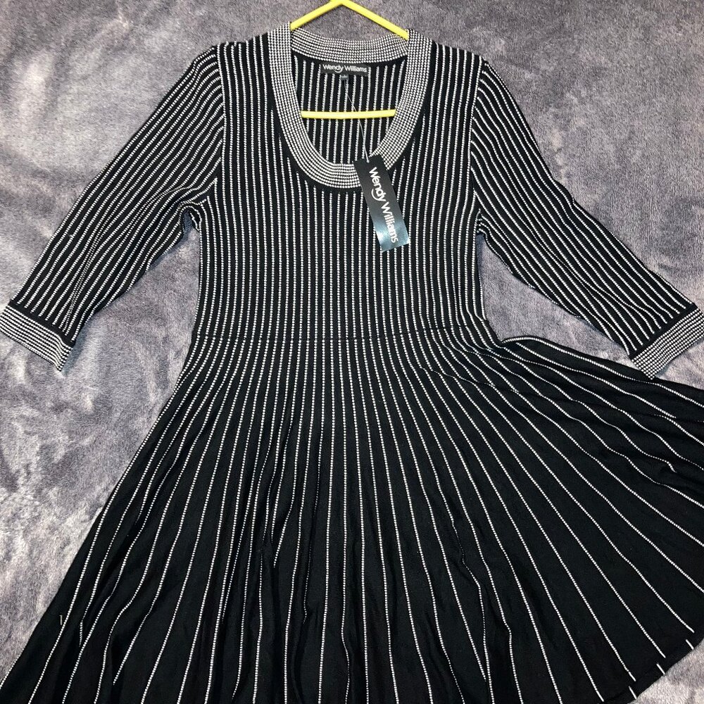 Wendy Williams Black and White Striped Dress L